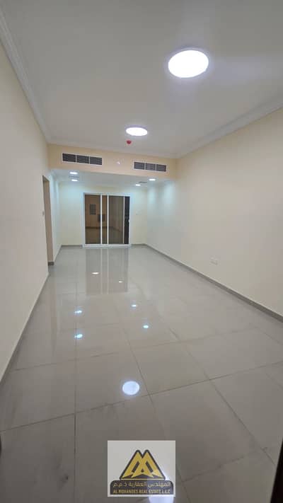 2 habitaciones Apartamento para en Alquiler en Al Jurf, Ajman - WhatsApp Image 2026-10-17 at 11.56. 27 PM. jpeg