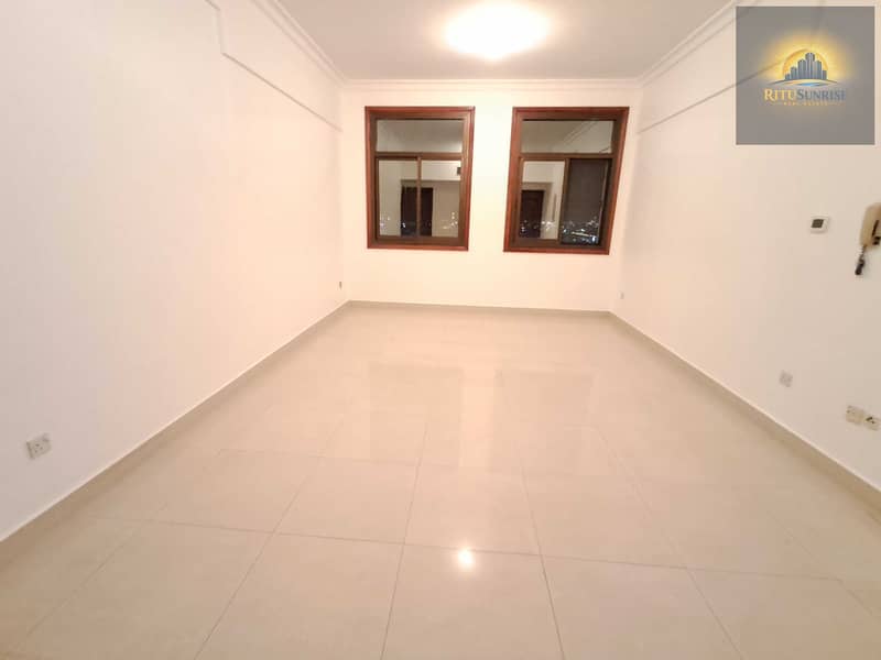 4 1000221240. jpg