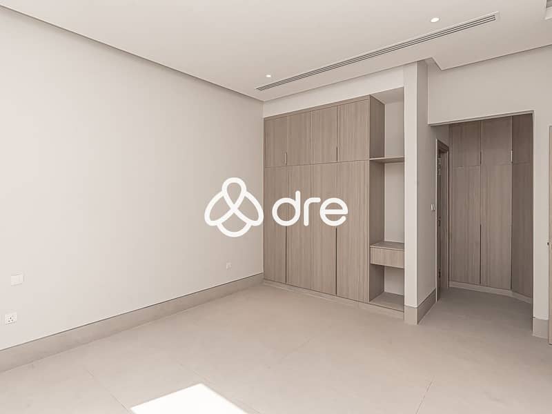 22 DRE08975. JPG