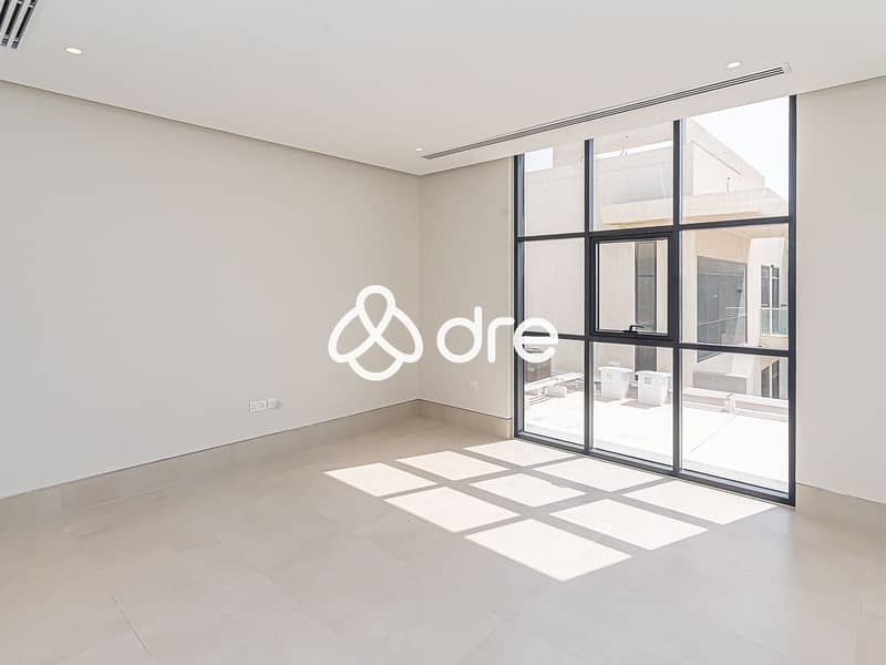 25 DRE09004. JPG