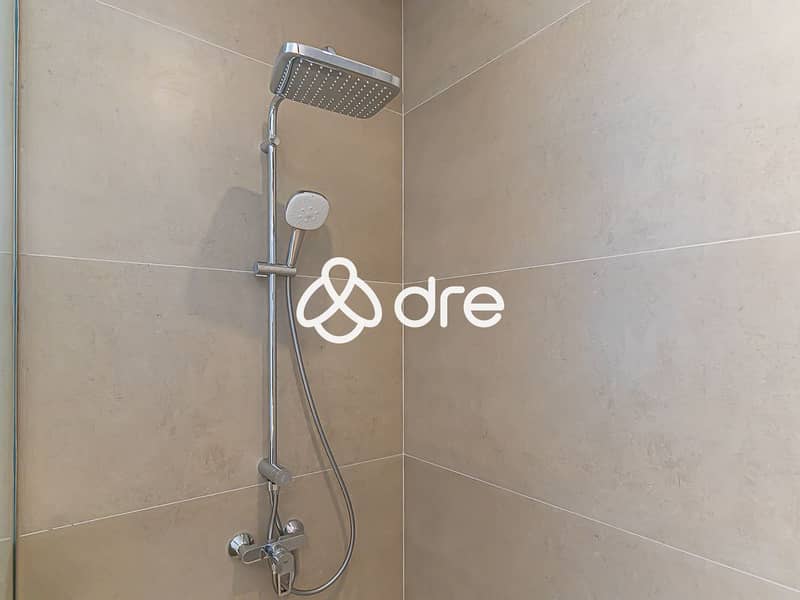 37 DRE08997. JPG