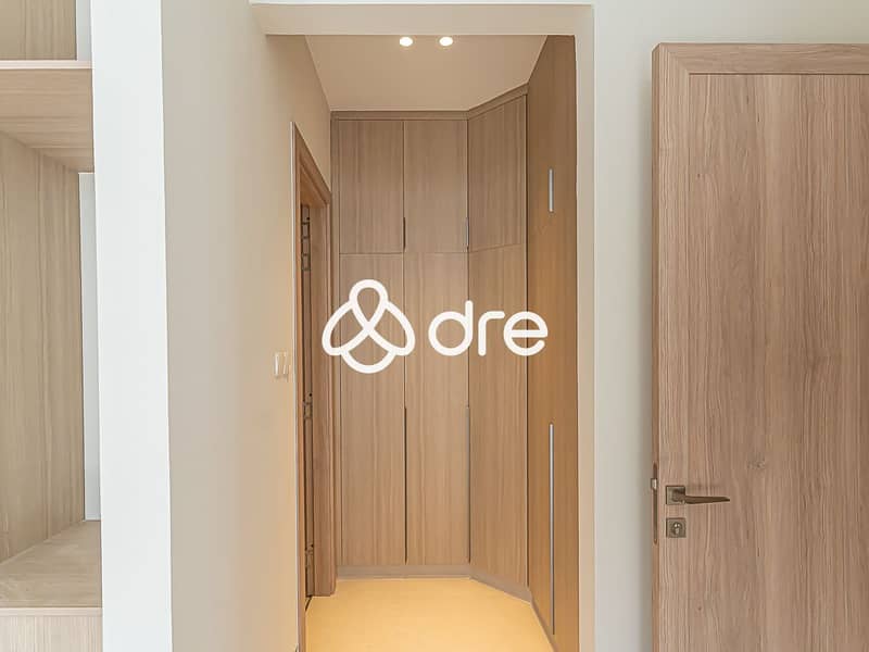 41 DRE08977. JPG