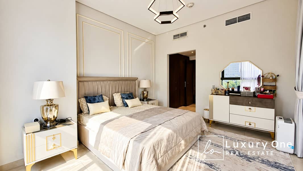 7 Sunlit Contemporary Luxury Bedroom. png
