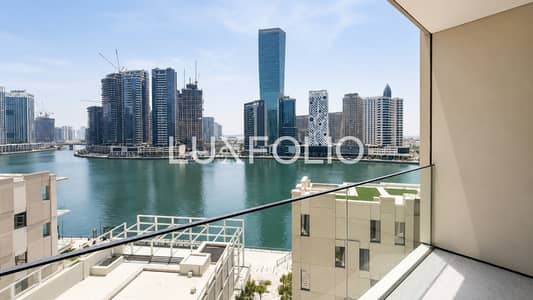 Studio for Rent in Business Bay, Dubai - Canal and Burj Khalifa | Ready to View | Spacious Layout Studio for Rent in Business Bay, Dubai - Canal and Burj Khalifa | Ready to View | Spacious Layout