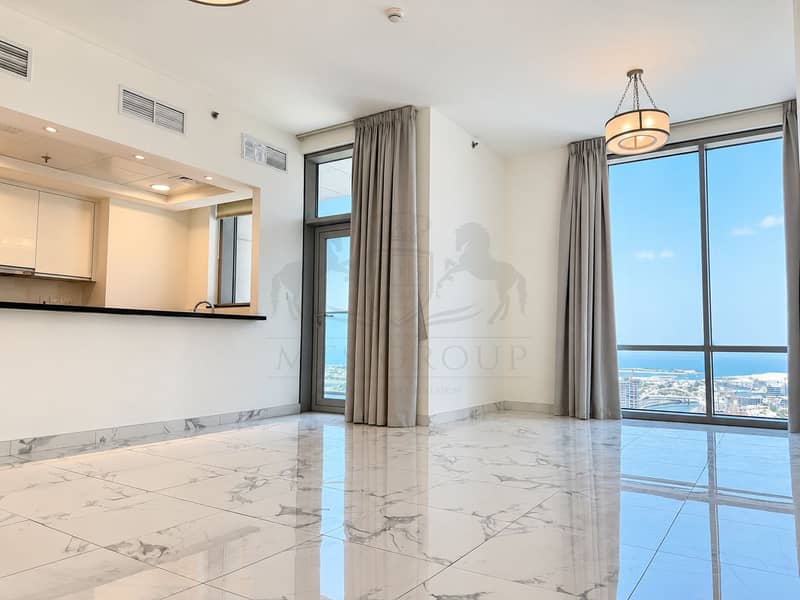 12 Modern Coastal Apartment Interior. png