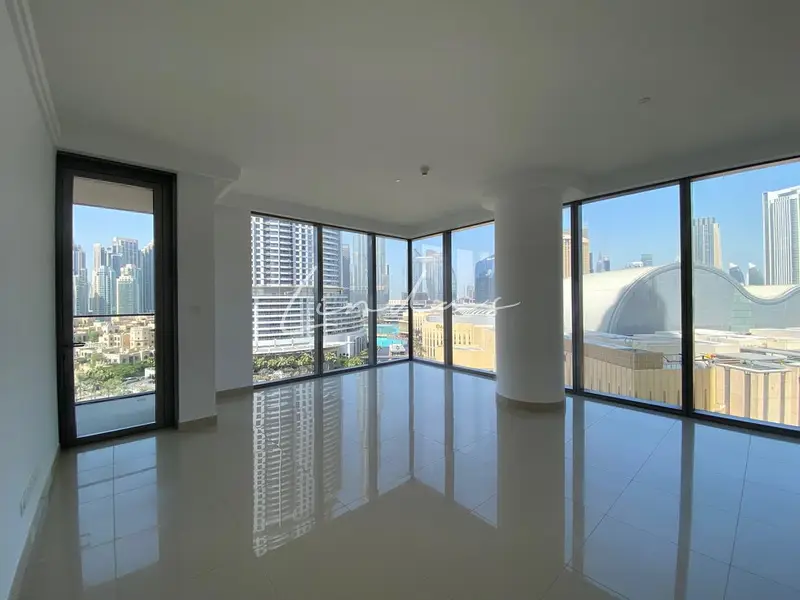 Burj Khalifa View | Well maintained | Unfurnished