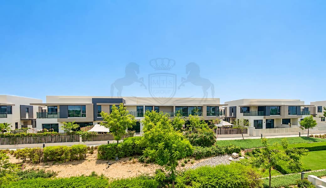 13 Modern Villas Under a Blue Sky. png