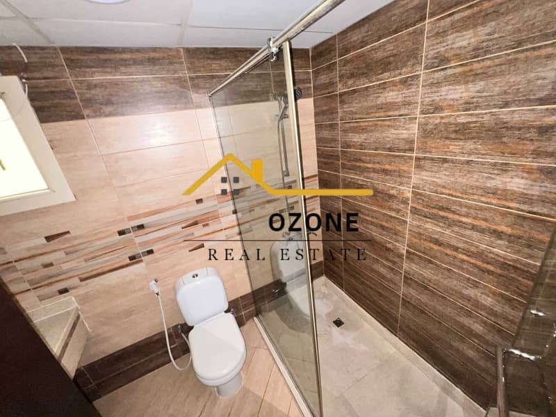 10 1000394771. jpg