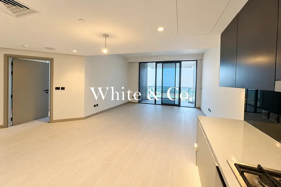 MBR City View | High Floor | Ready To Move