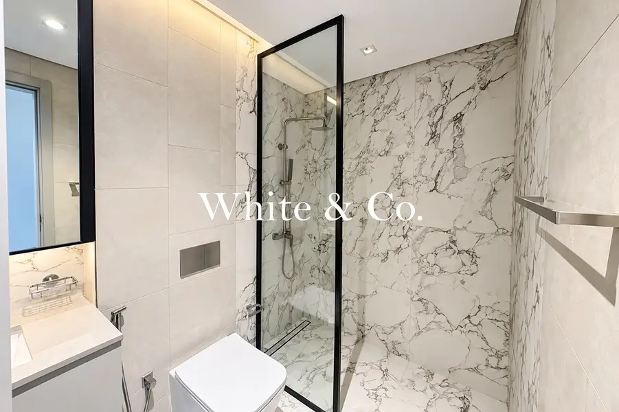 MBR City View | High Floor | Ready To Move