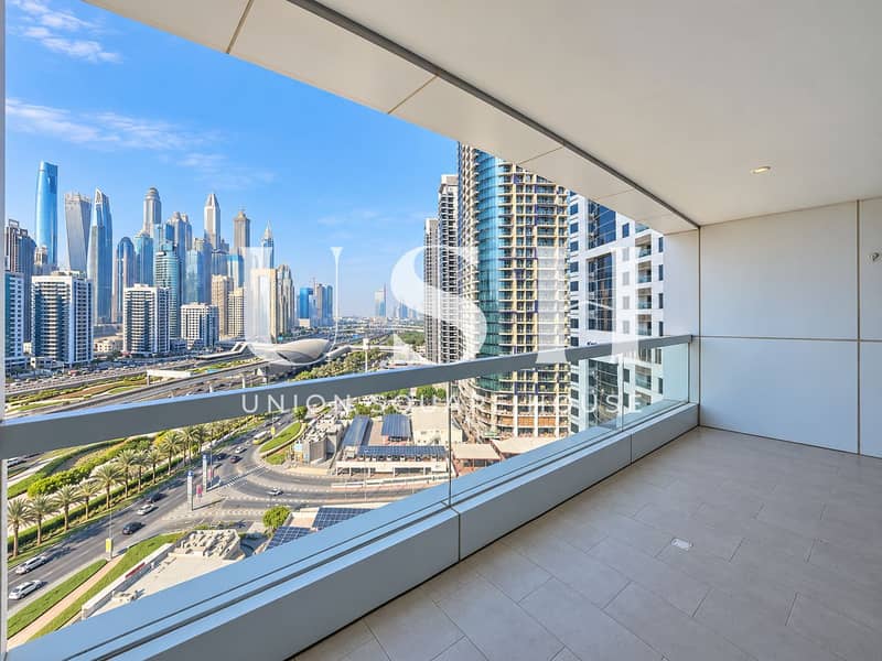 Modern Balcony Overlooking Dubai Skyline-1. png Modern Balcony Overlooking Dubai Skyline-1. png