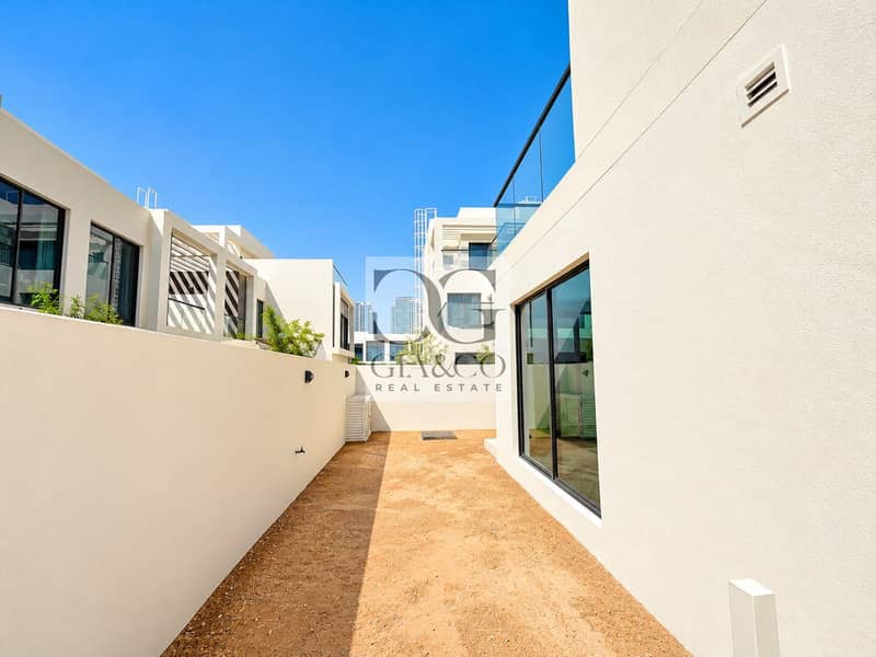 12 Vacant | Corner Unit | Brand New | G+2 12