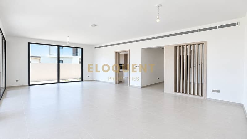 4 Bright Minimalist Modern Apartment Interior. png