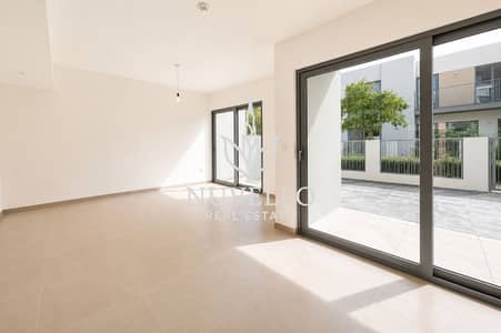 3 Bedroom Townhouse for Rent in Tilal Al Ghaf, Dubai - Back to Back | Vacant October | Close to Park 3 Bedroom Townhouse for Rent in Tilal Al Ghaf, Dubai - Back to Back | Vacant October | Close to Park