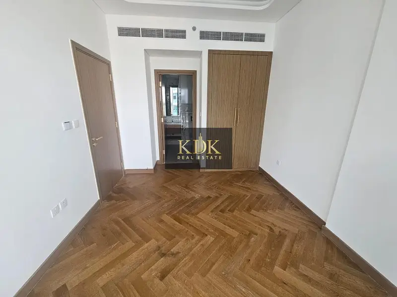 HOT OFFER | SMART HOME | POOL VIEW | VACANT