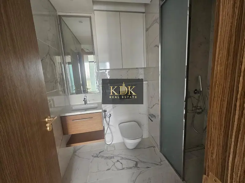 HOT OFFER | SMART HOME | POOL VIEW | VACANT