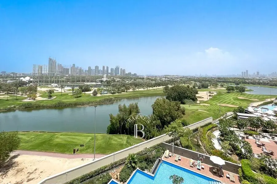 Luxury 3-Bedroom Apartment | Full Golf Course View