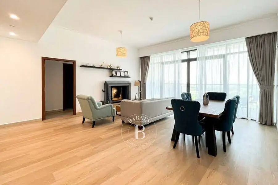 Luxury 3-Bedroom Apartment | Full Golf Course View