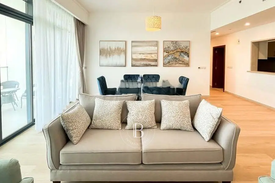 Luxury 3-Bedroom Apartment | Full Golf Course View