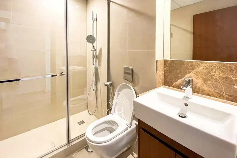 Luxury 3-Bedroom Apartment | Full Golf Course View