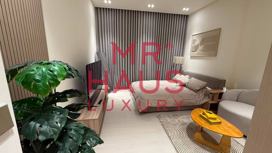 4 8108f08d-b71e-4904-bb05-9dc4b5d88324. jpeg