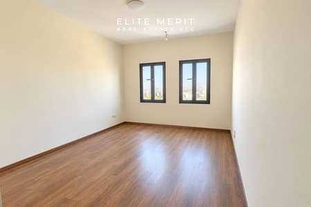 2 Bedroom Flat for Rent in Dubai Silicon Oasis (DSO), Dubai - Bright Empty Room with City Windows. png