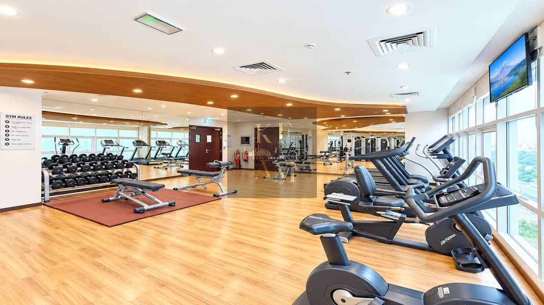 14 Bright Modern Gym Interior. png