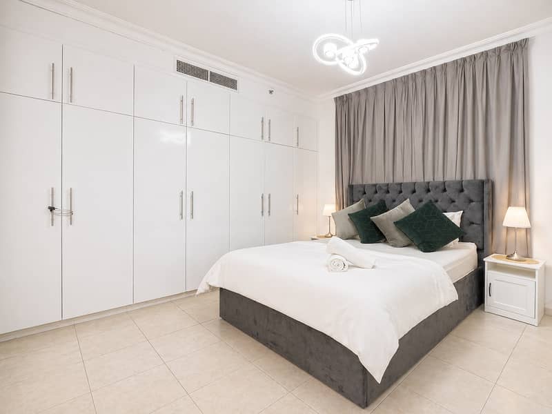 5 Bed room 1. jpg