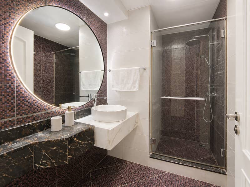8 Toilet 1. png