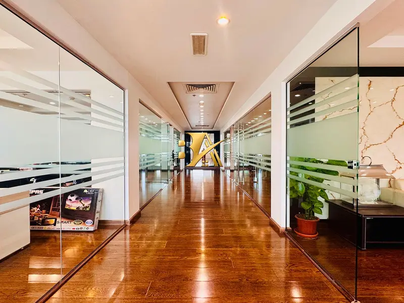 FURNISHED | UPGRADED | AMAZING VIEW | PRIME LOCATION
