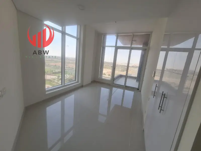 Comfy Home | High Floor | Make It Your Own