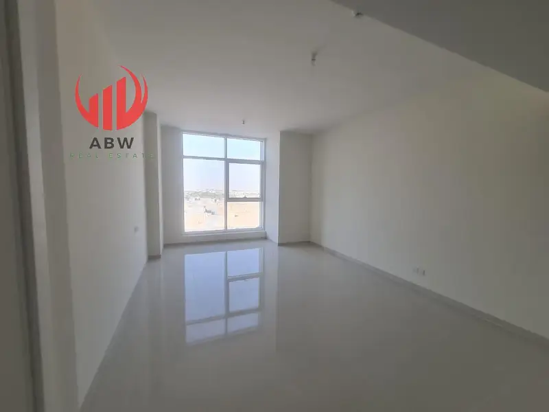 Comfy Home | High Floor | Make It Your Own