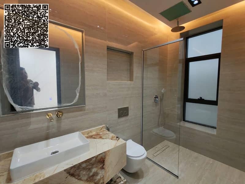 12 64d38db5-1325-48a1-afdb-70a29cef2664. jpg