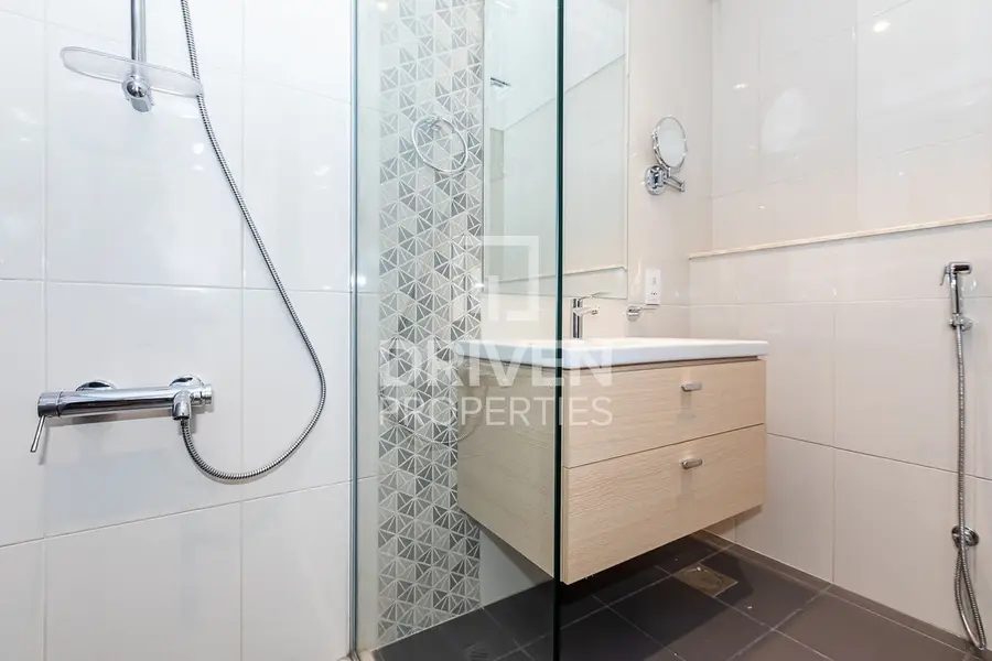 Fully Furnished w/ Golf Views | Tenanted