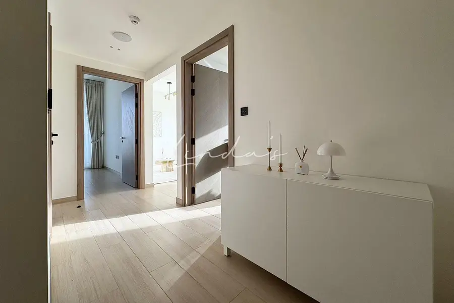 Furnished | Prime Location | Vacant on Transfer