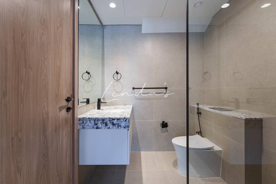 4 images image img