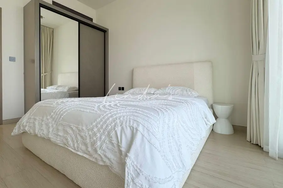 Furnished | Prime Location | Vacant on Transfer