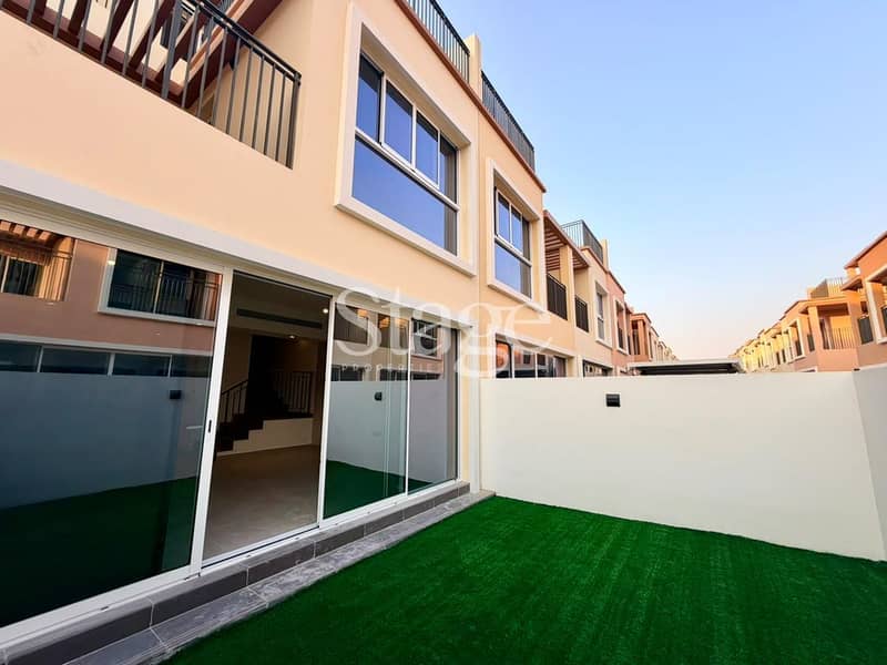 Таунхаус в Дамак Лагунс,Нис, 5 спален, 3100000 AED - 16935547 Таунхаус в Дамак Лагунс,Нис, 5 спален, 3100000 AED - 16935547