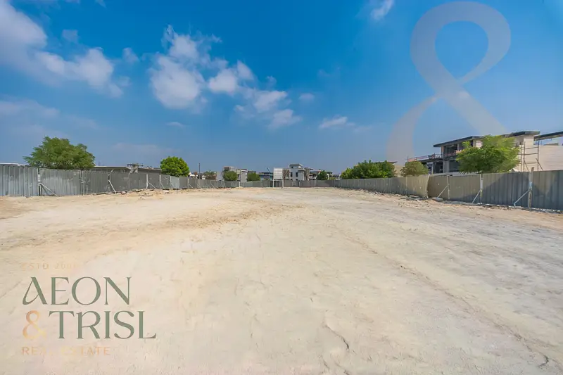 Near Golf Course | B+G+1+R | Free Hold | Corner |