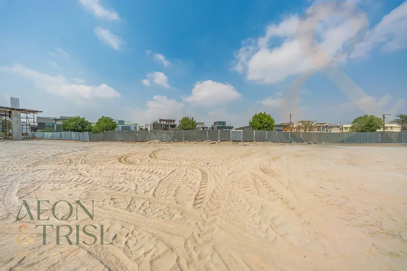 Near Golf Course | B+G+1+R | Free Hold | Corner |