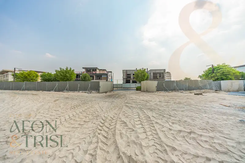 Near Golf Course | B+G+1+R | Free Hold | Corner |