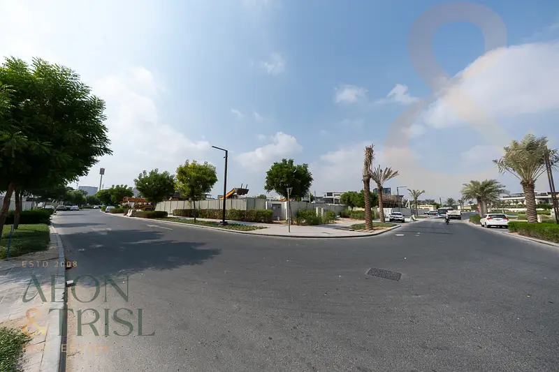 Near Golf Course | B+G+1+R | Free Hold | Corner |
