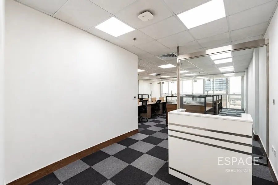 Furnished | Vacant | Near Metro