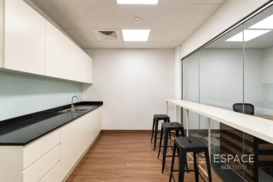 Furnished | Vacant | Near Metro