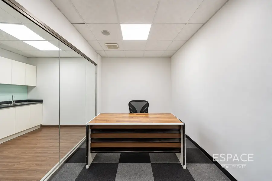 Furnished | Vacant | Near Metro