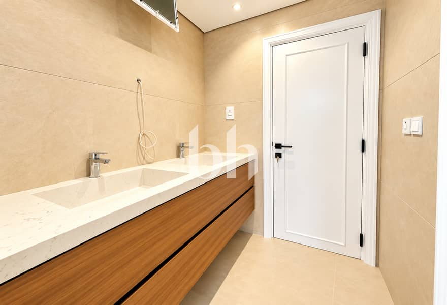 8 images image img