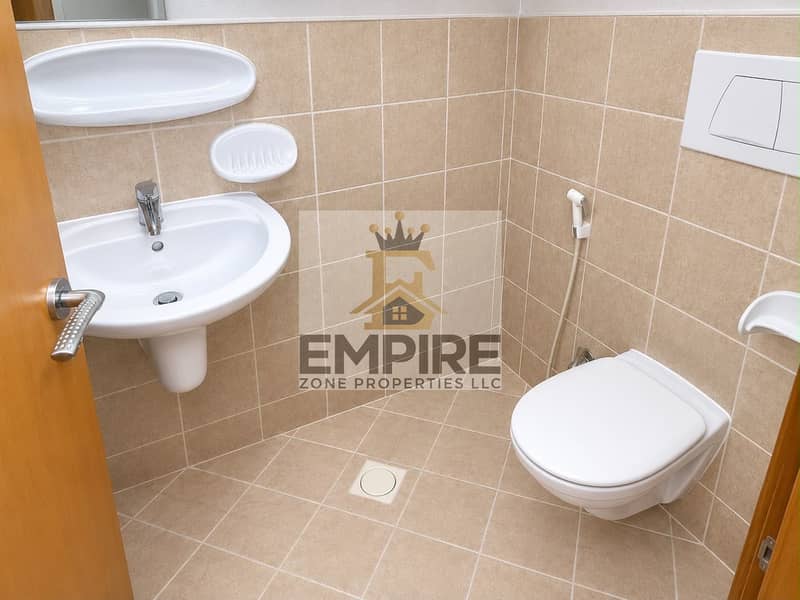 9 0aa51a3c-cc0e-4cf1-8e92-49c04a3141d0. jpeg