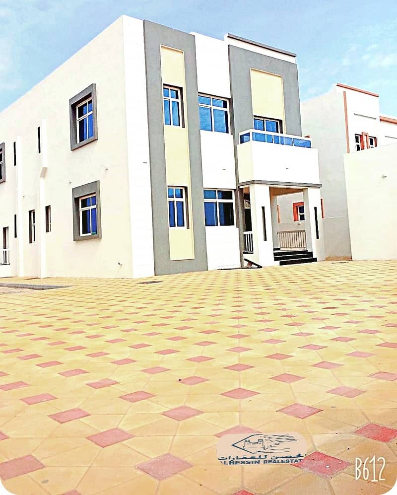 Villa for sale in Musheiref area first area super lux finishing