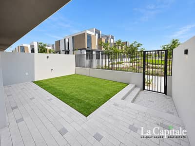 3 Bedroom Townhouse for Rent in Mudon, Dubai - NEAR THE POOL | PREMIUM G+2 | ON GREEN BELT 3 Bedroom Townhouse for Rent in Mudon, Dubai - NEAR THE POOL | PREMIUM G+2 | ON GREEN BELT