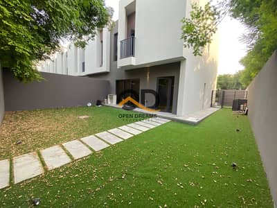 3 Slaapkamers Townhouse te Huur in Aljada, Sharjah - 61dd1ca1-078e-458f-b906-476c73c94b1e. jpg 3 Slaapkamers Townhouse te Huur in Aljada, Sharjah - 61dd1ca1-078e-458f-b906-476c73c94b1e. jpg